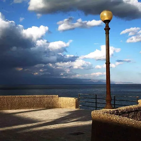 Il Fico Santa Teresa Di Riva